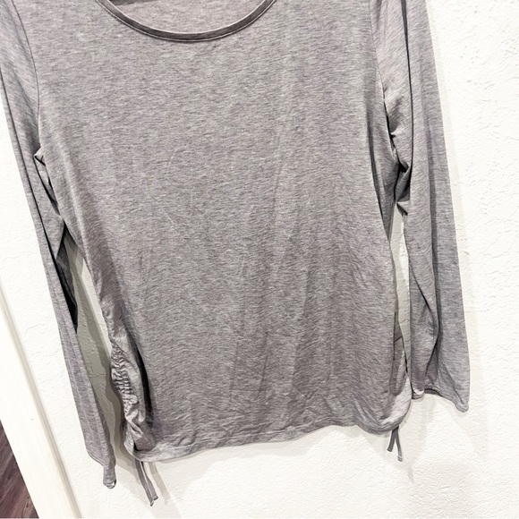 Athleta Top Women's Large Gray Encore Cinch Long Sleeve Neutral Minimalist - Picture 4 of 10